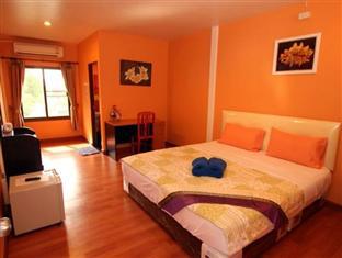 P.U. Inn Ubonpon Phra Nakhon Si Ayutthaya Esterno foto